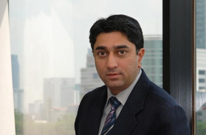 Karan Berry Karan Berry - GM JW Marriott, Jakarta