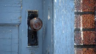 home-security-tips-during-vacation