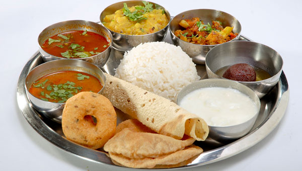 Indian Vegetarian Tiffin Service for Home / Office Delivery in Jakarta