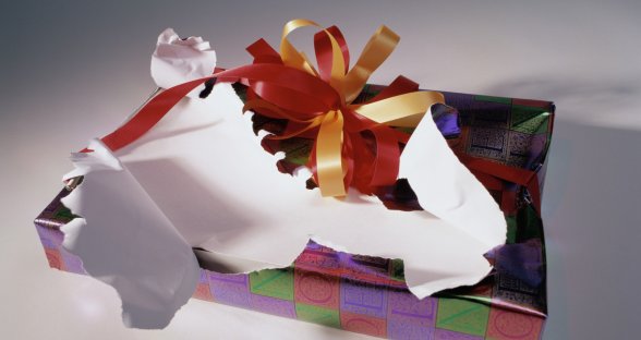 Be Eco-Friendly & ReUse Gift Wrapping Paper