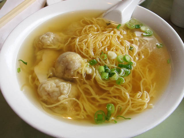 Satisfying Soups: Wonton Noodle soup