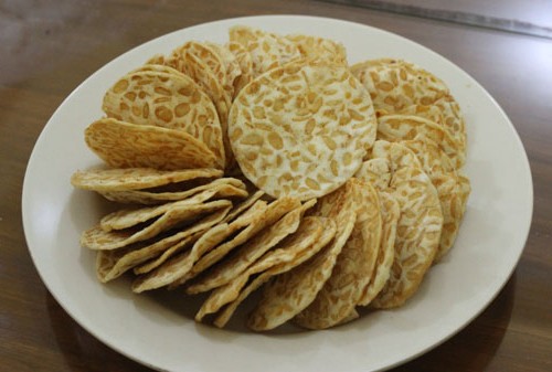 Keripik Tempe (Crispy Fried Tempeh)