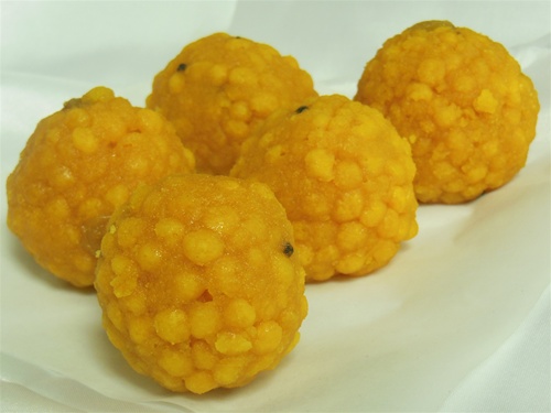 Indian Sweets Recipe: Boondi Laddoo