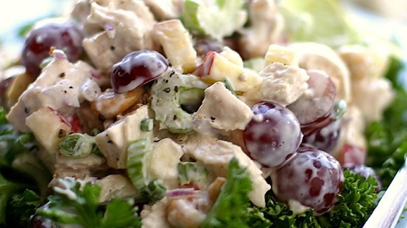 Curried Pasta with Chicken and Grapes Recipe