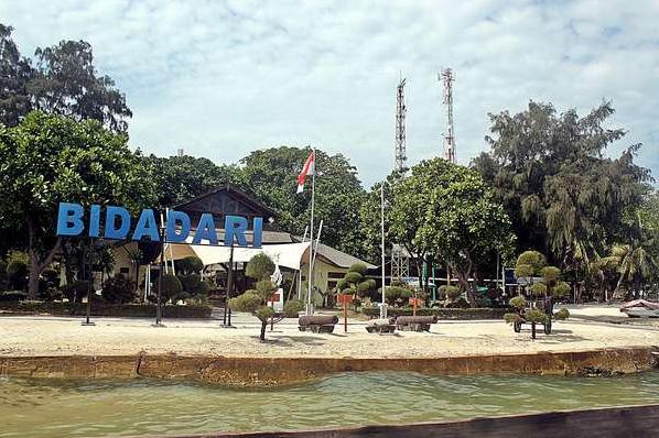 Pulau-Bidadari-pulau-Seribu-Resort