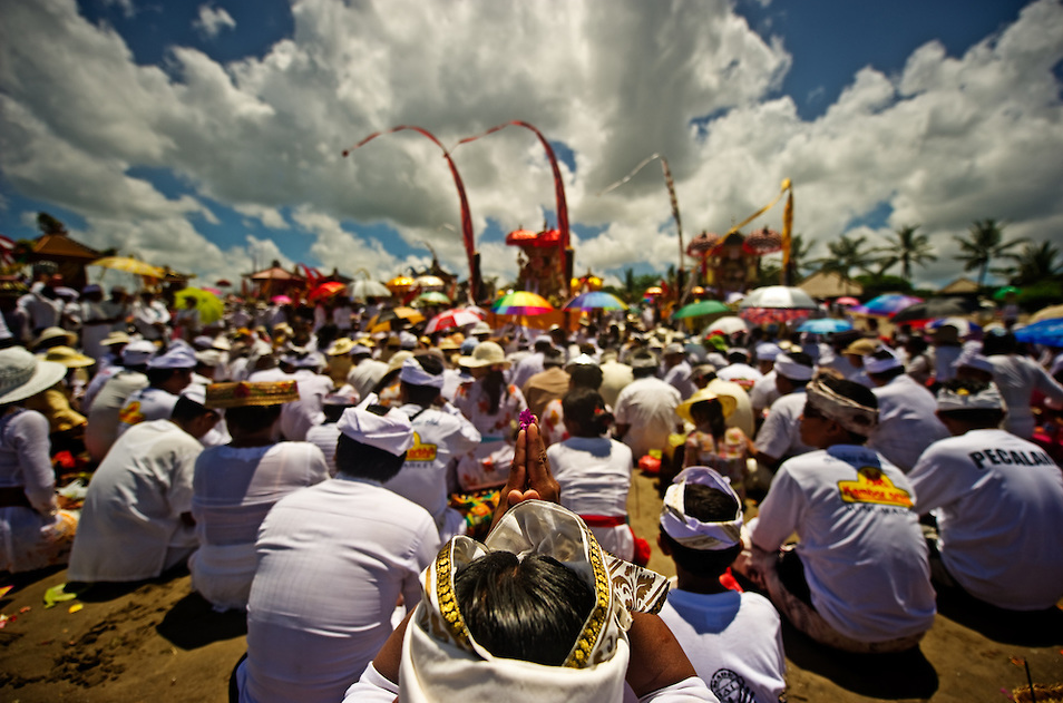 Airport, mobile internet, outing, lights to remain off for 24 hours to mark Hindu new year festival in Bali