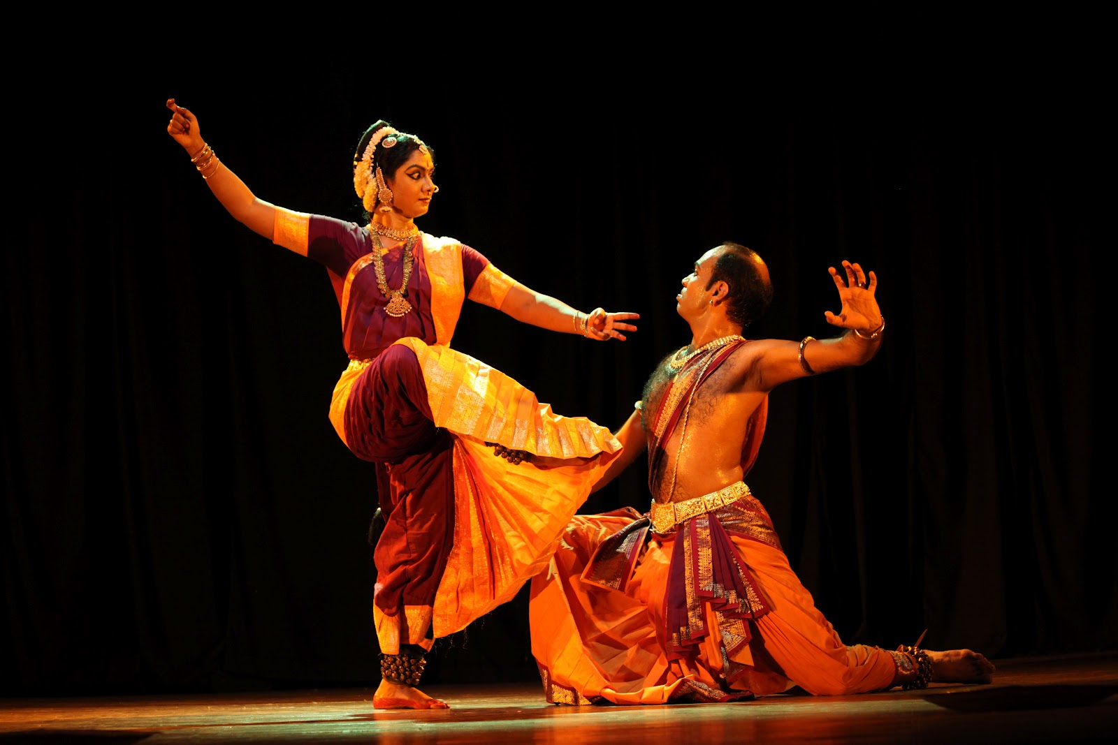 Kuchipudi Dance - Indoindians.com