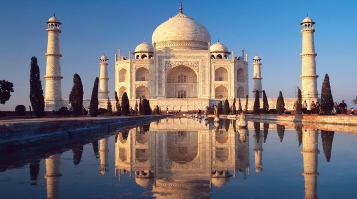 Taj Mahal: World's Most Iconic Tribute to Love
