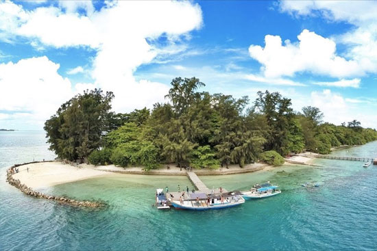 7 Islands to Visit at Kepulauan Seribu