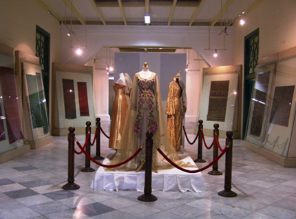 Museum Tekstil – A Collection of Indonesian Traditional Fabrics