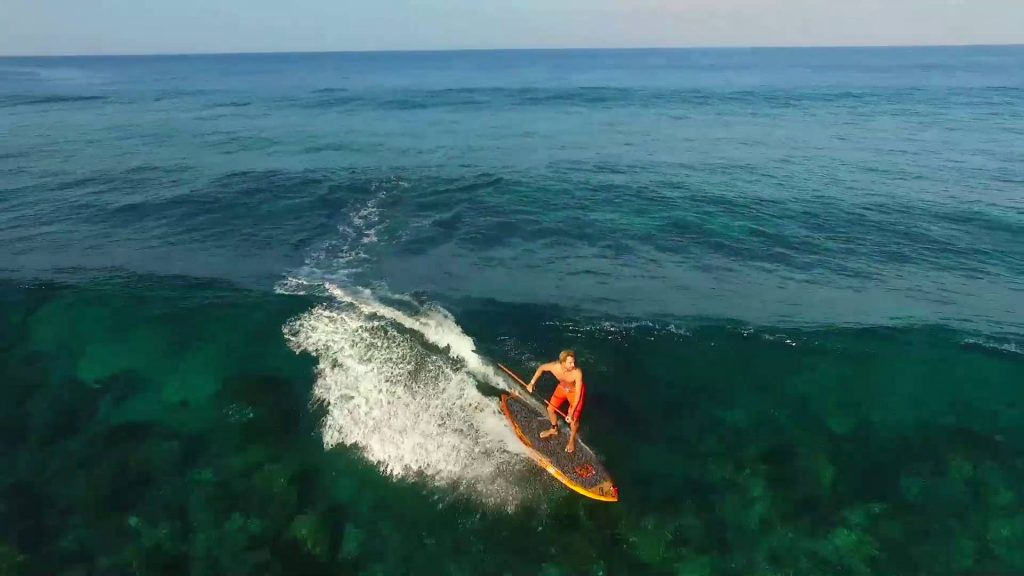 paddle-surfing