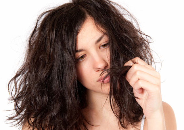 7 Mistakes You Don’t Realize Can Damage Your Hair