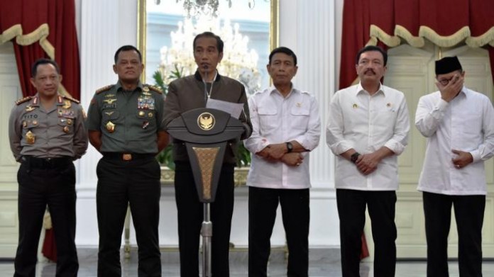 Jokowi’s Bomber Jacket’s Become a Hit in the Internet