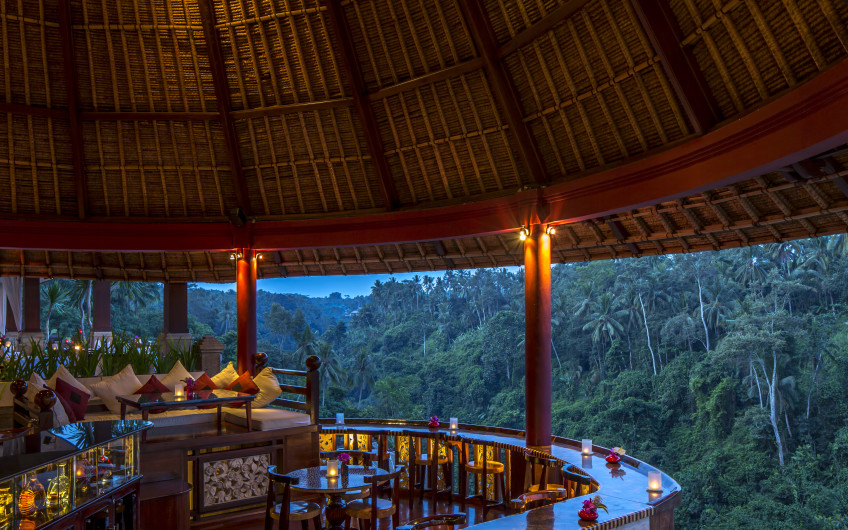 5 Romantic Restaurants in Bali to Celebrate Valentine’s Day