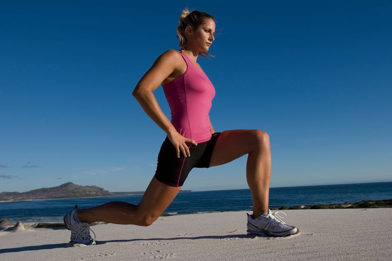 10 Easy Lunge Variations You Can Do at Home