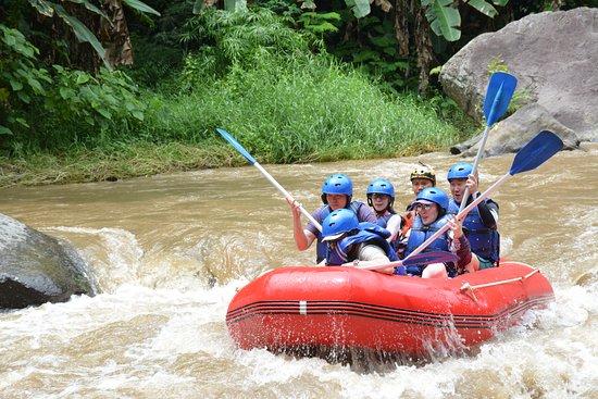 7 Scenic and Challenging Whitewater Rafting in Indonesia