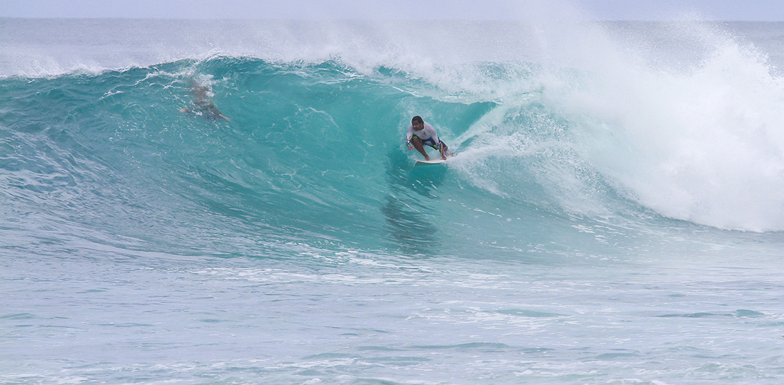 5 Recommended Surfing Schools for Your Next Beach Holiday