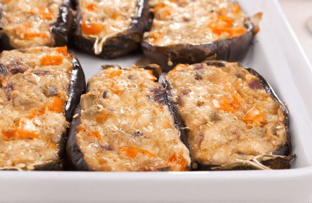 #StuffedVeggies: Cheesy Stuffed Eggplants Recipe