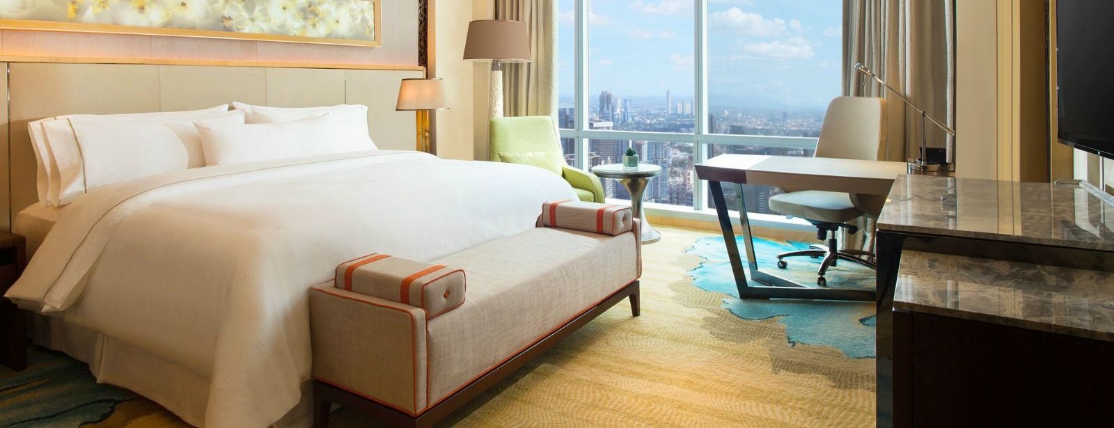 5 Hotels for Your Staycation in Jakarta