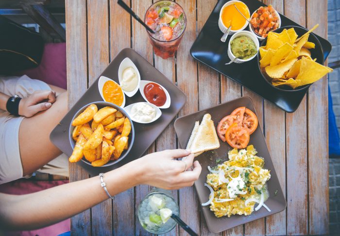 7 Ways to Prevent Overeating