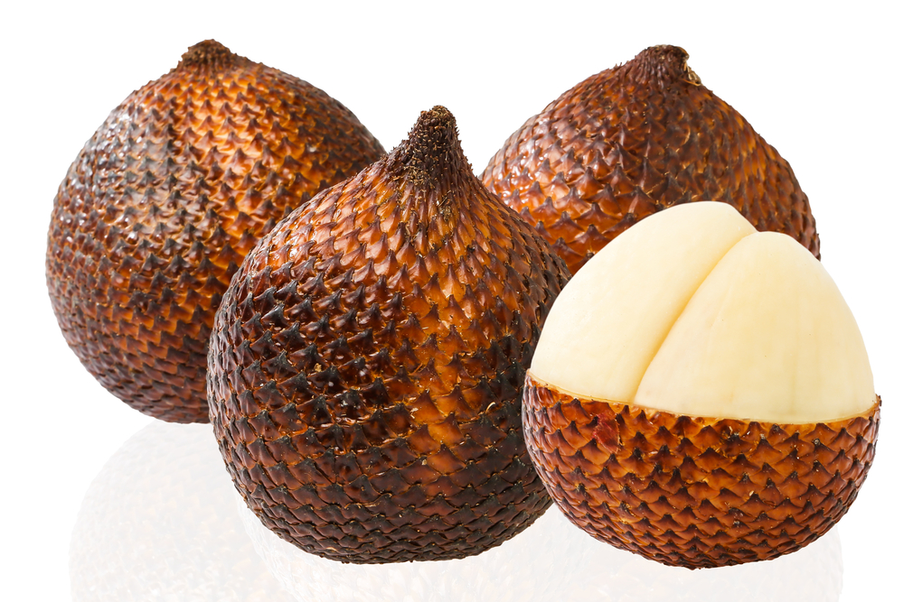 16 Health Benefits of Salak Fruit( Salacca Zalacca) Snake fruit