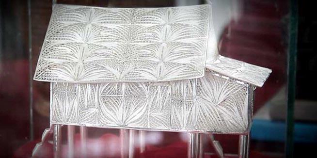 Kendari Werk, the Legendary Traditional Silver and Gold Filigree