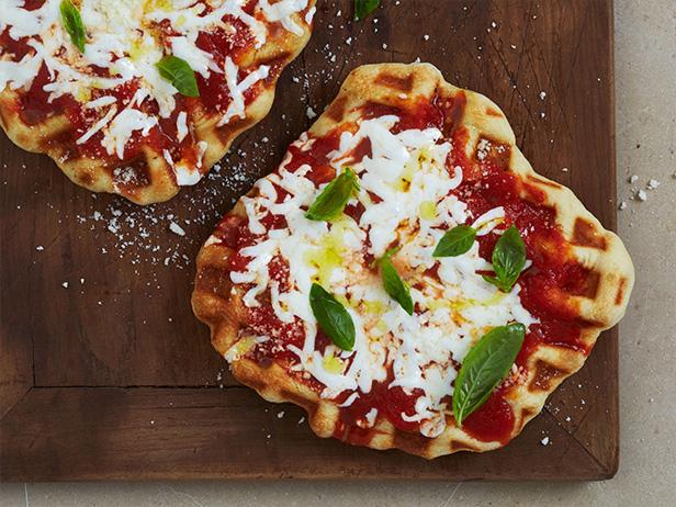 Innovative Cooking with a Waffle Iron