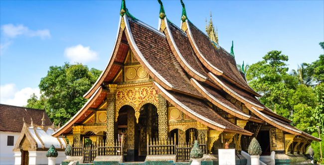 explore-laos-five-remarkable-things-to-do-wat-xieng-thong