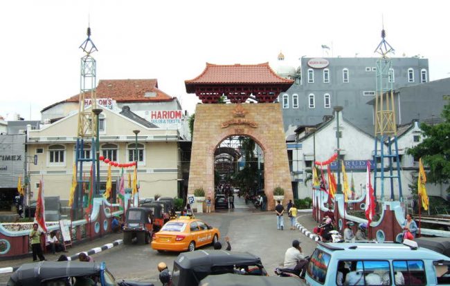 5-Best-Affordable-Shopping-Places-Around-Jakarta-Pasar-Baru