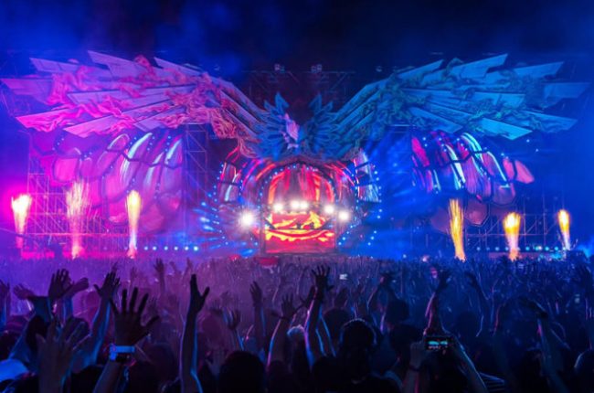 9-Anticipated-Concerts-and-Music-Festivals-in-Indonesia-2018:-Djakarta-Warehouse-Project-2018