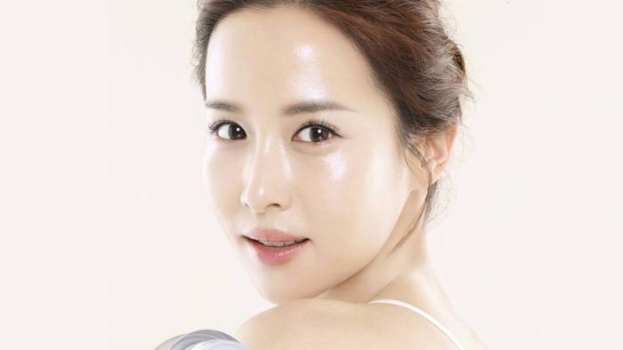 Rekomendasi Serum untuk Wajah Flawlessmu!