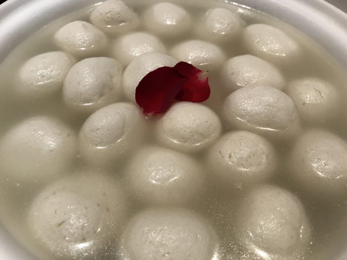 Rasgulla by Vijaya Birla What's Up Chef: Rasgulla Recipe by Vijaya Birla