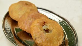 mawa-kachori