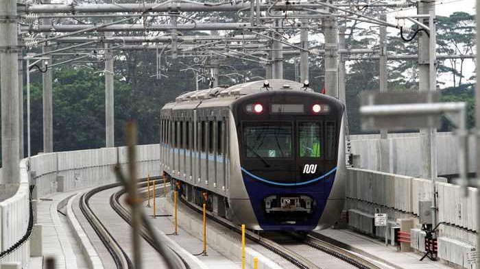 Experiencing MRT Trial Run in Jakarta