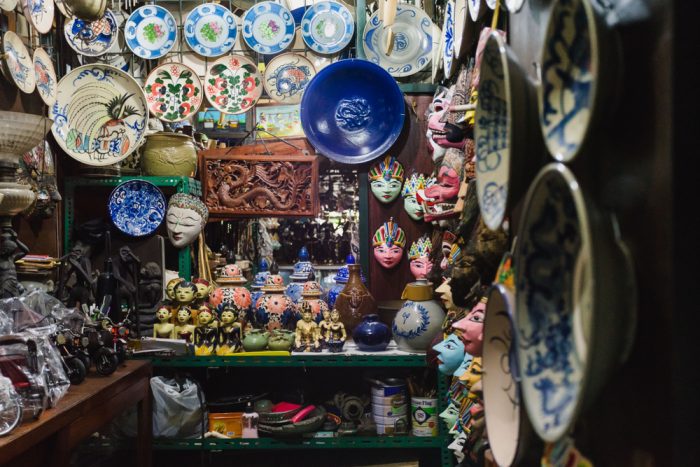 Travelling to Bandung? Here are 10 Unique Souvenir Ideas for you to buy!
