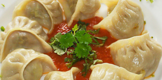 Spicy-Vegetable-Momos-Recipe