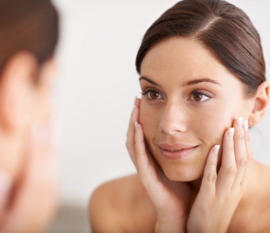 6-Natural-Ingredients-to-Remove-Under-Eye-Wrinkles