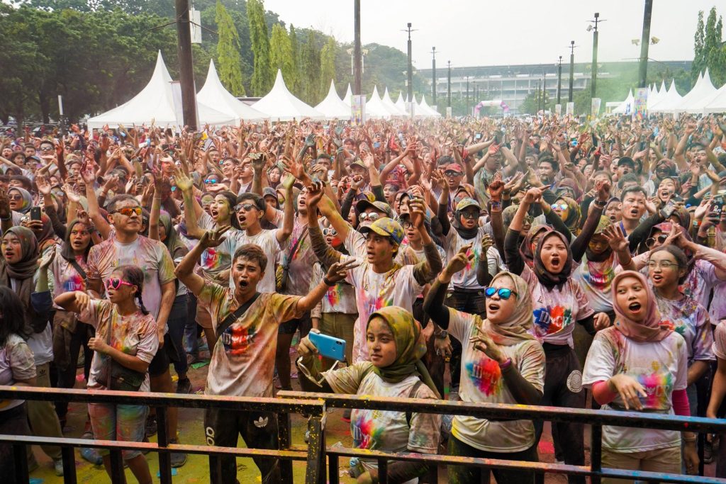 Happy Participants at Indoindians Holi Color Run 2020