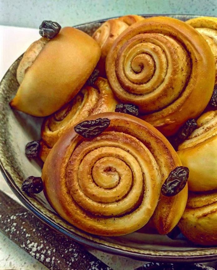 Sweet-rolls-by-Sasha