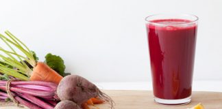 Carrot and Beetroot Smoothie for Under Eye Dark Circles