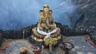 lord-ganesha-the-protector-at-mount-bromo
