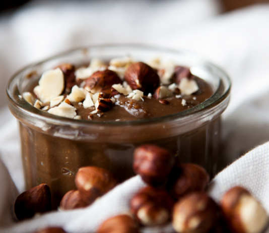 3-Ingredient Vegan Dessert Recipes To Try: Vegan Nutella 