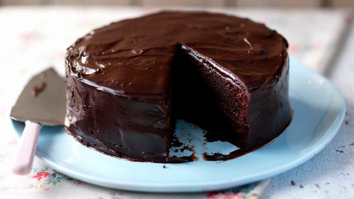 Easy Chocolate Cake by Arti Gidwani