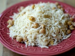 Kamalkakri-Channa-Pulao-Lotus-Stem-and-Garbanzo-Beans-Pilaf-by-Nina-Taneja