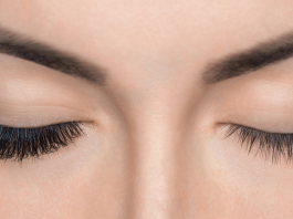 How-To-Grow-Longer-Lashes-Naturally