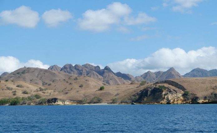 Wonderful-Indonesia-Diving-Sites-in-Flores