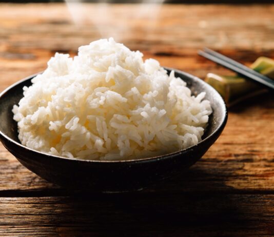 8 Tips to Strengthen Your Child's Immune System: Eat Rice