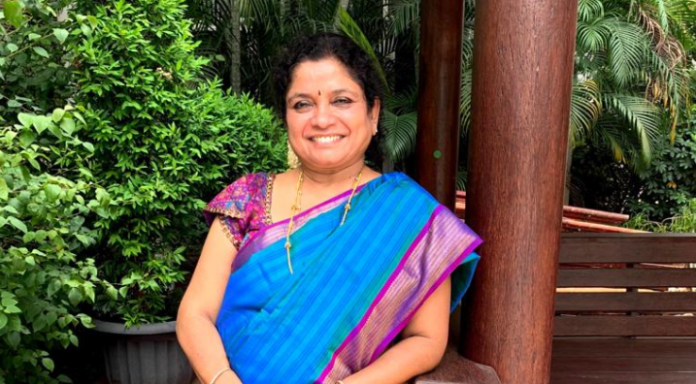 Indoindians Extraordinary Women Awardee for Arts & Culture Shanthi Seshadri