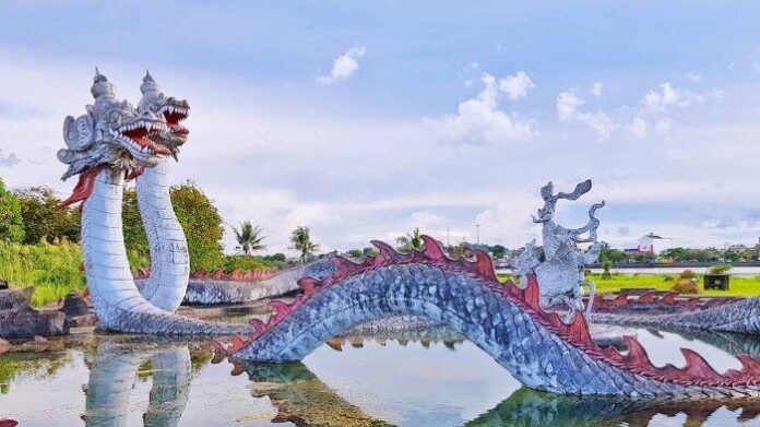 8 Places to Visit in Samarinda, East Kalimantan: Tempat Wisata Pulau Kumala Samarinda