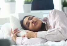 What Is The Correlation Between Sleep and Weight Loss?